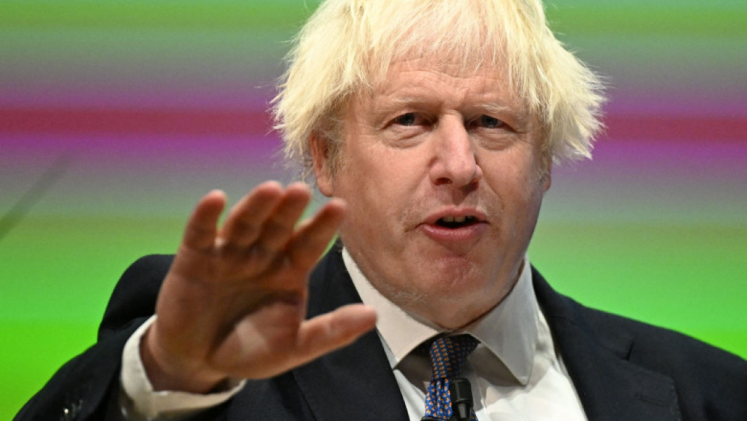 Boris Johnson a considerat trimiterea de trupe în Olanda pentru a confisca vaccinuri Covid