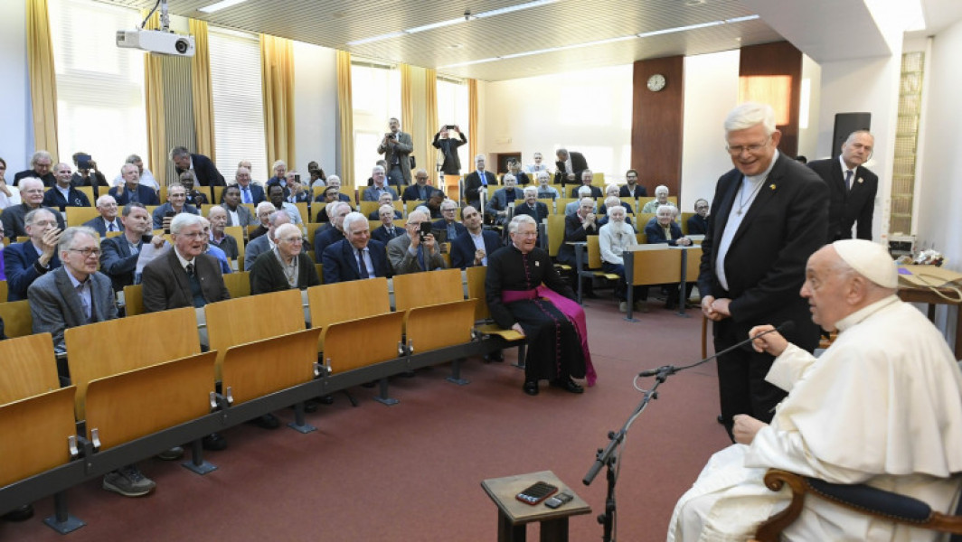 Papa Francisc întâlnește victimele abuzurilor sexuale ale clerului la Universitatea Catolică Louvain
