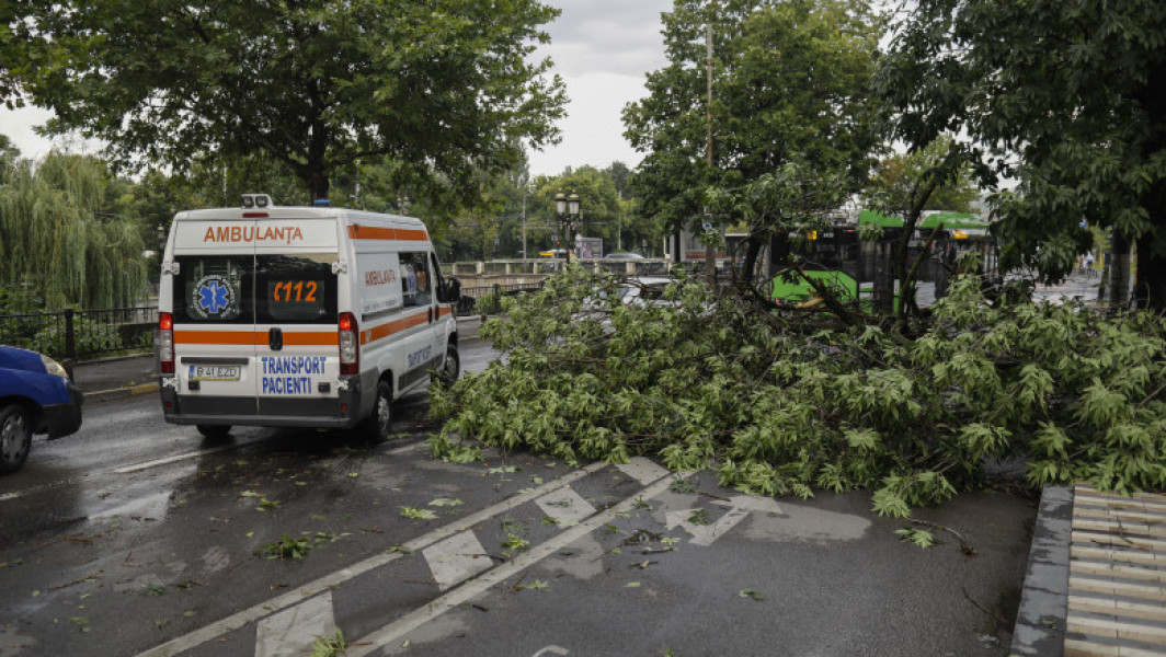 Autoritățile din București și Ilfov se pregătesc pentru megafurtuna anunțată