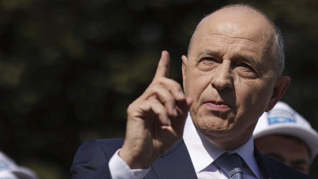 Acuzații grave între Mircea Geoană și Rares Manescu