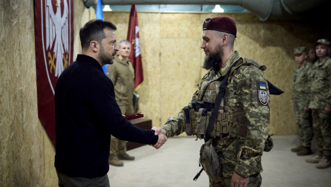 Zelenski a vizitat regiunea Sumi și s-a întâlnit cu soldații ucraineni
