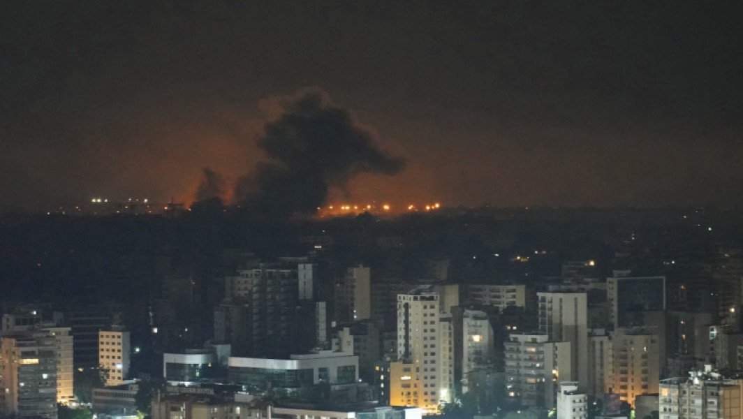 Explozii puternice în Beirut, după atacuri aeriene israeliene