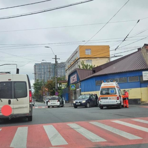 Accident rutier în Cluj-Napoca la intersecția străzilor Paris și București