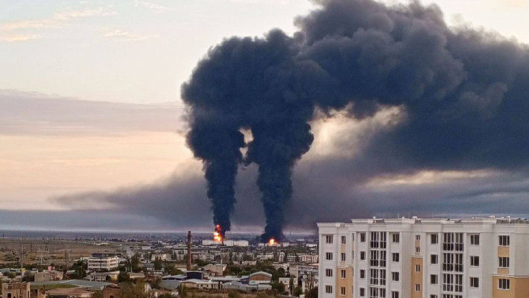 Incendiu la un depozit de petrol în Feodosia, Crimeea