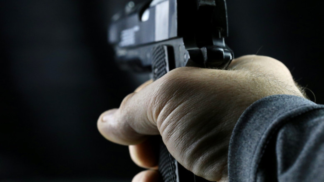 Alertă în Galați: bărbat reținut după ce a tras cu un pistol pe stradă