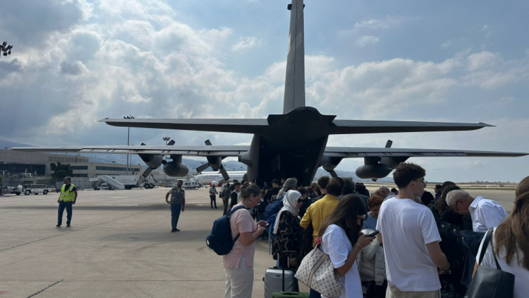 Evacuare a 69 de persoane vulnerabile din Liban în România