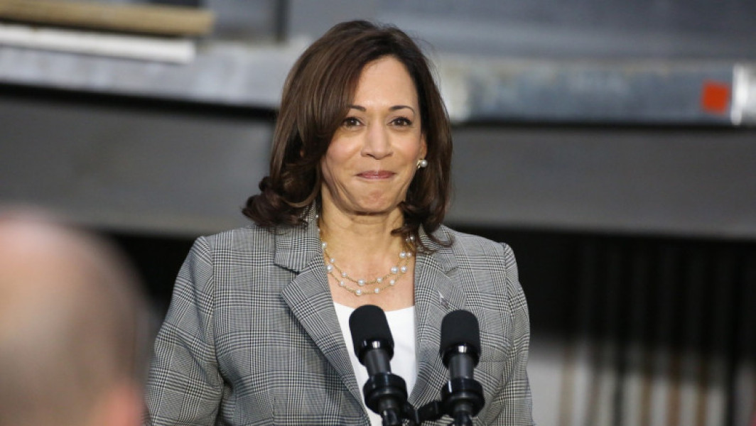 Kamala Harris răspunde atacurilor privind lipsa copiilor biologici