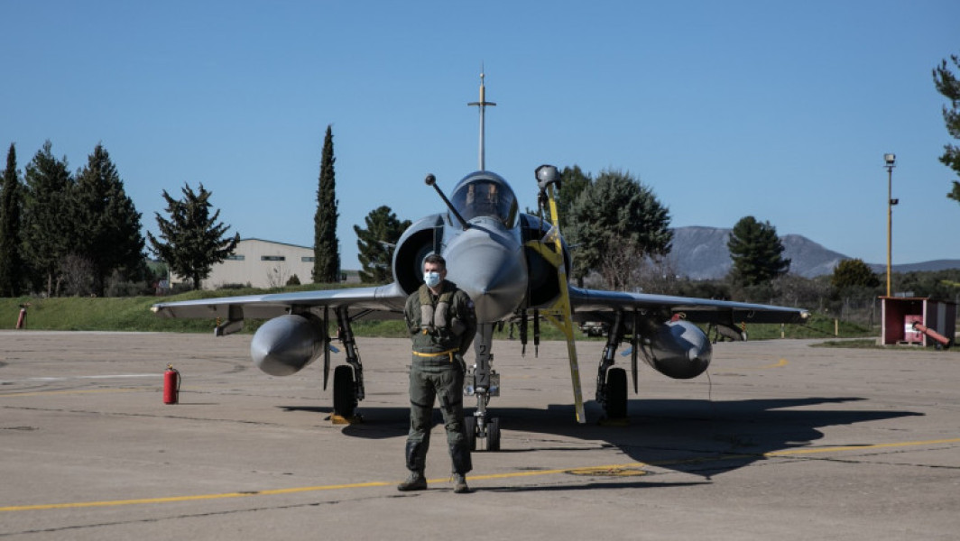 Franța va livra avioane de luptă Mirage 2000 Ucrainei până în martie 2025