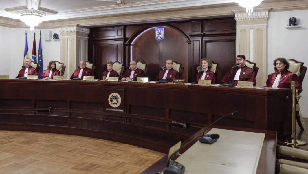 Curtea Constituțională se reunește pentru a decide asupra candidaturii lui Mircea Geoană