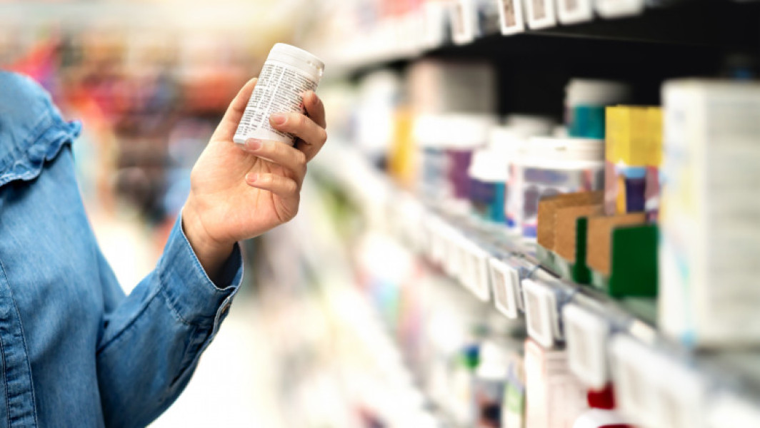 Suplimentele alimentare câștigă popularitate în România, dar medicii trag semnalul de alarmă