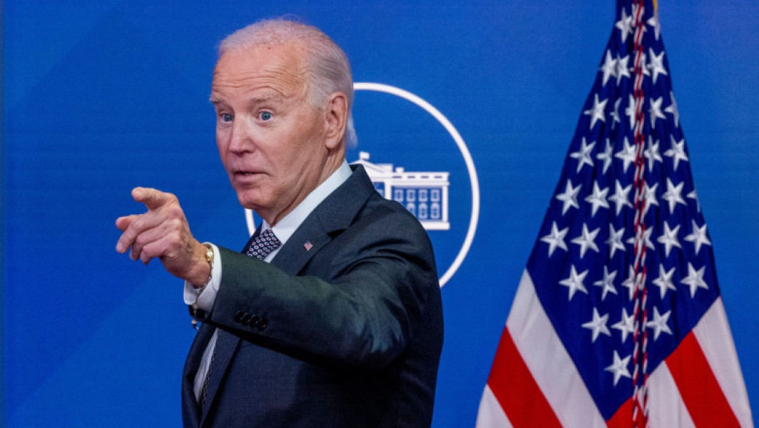 Joe Biden îi cere lui Donald Trump să „facă ceva cu viața lui” după uraganele devastatoare