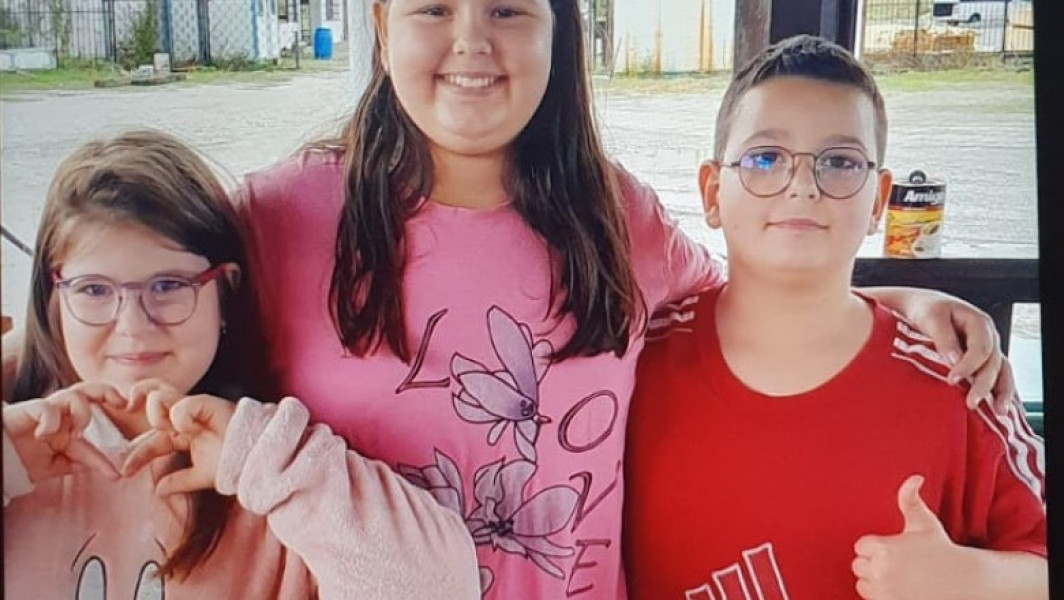 Trei copii din Santandrei, Hunedoara, dați în urmărire națională