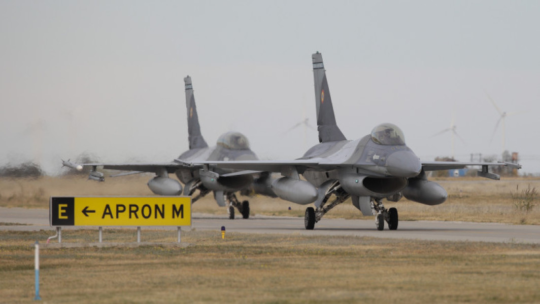 Guvernul României aprobă instruirea personalului ucrainean pentru aeronavele F-16