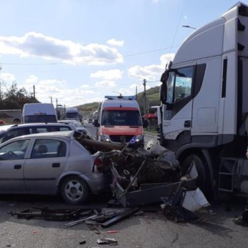 Accident rutier la ieșirea din Gherla, o femeie rănită