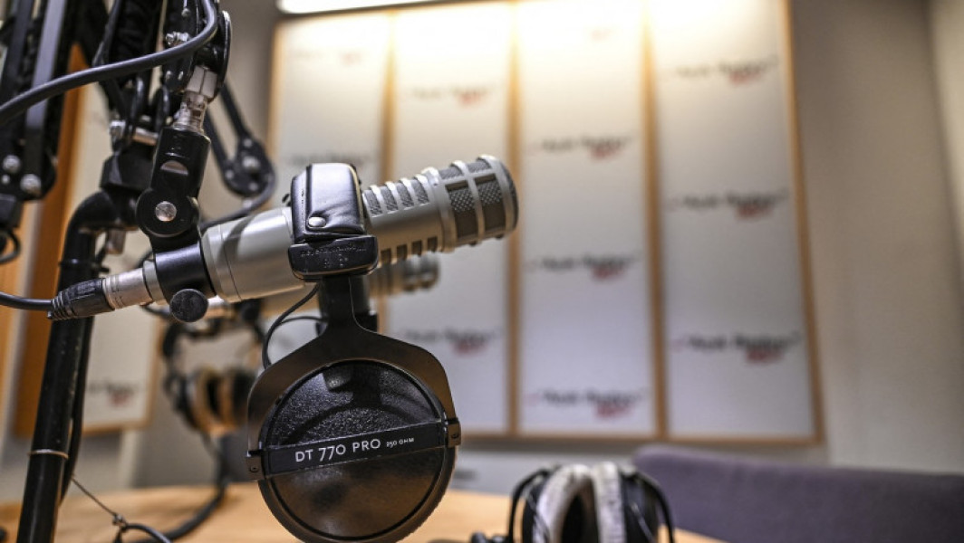 Turcia a închis postul de radio independent Acik Radyo după o lungă dispută juridică