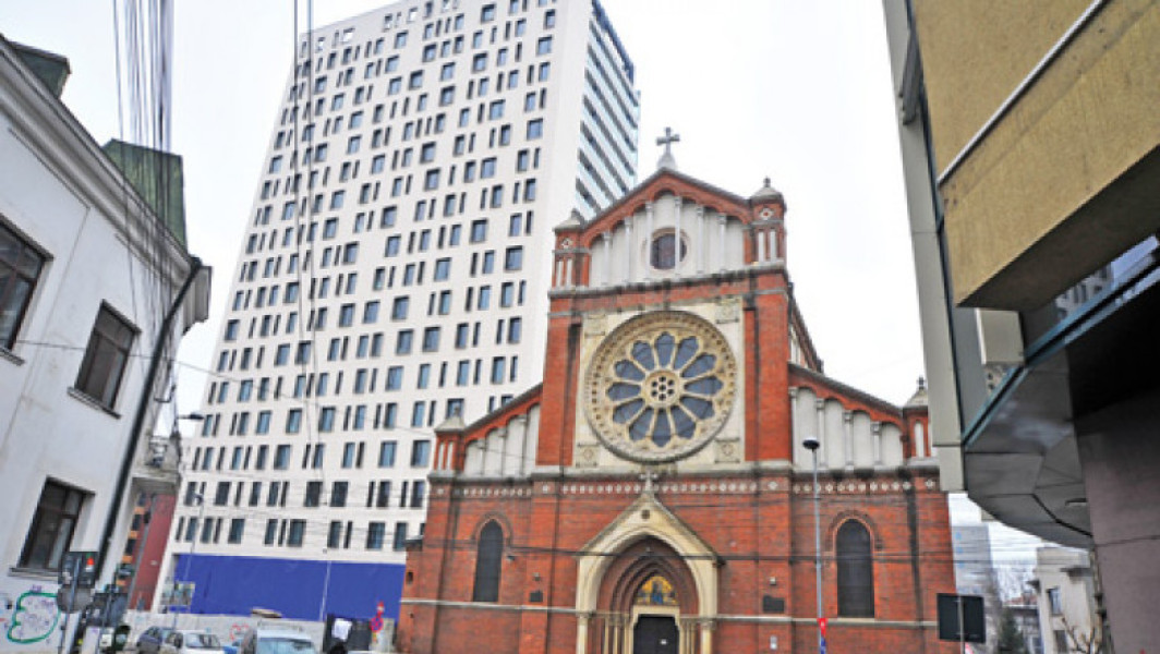 Decizia Curții de Apel București permite demolarea Cathedral-Plaza