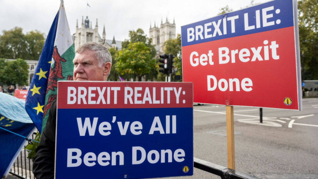 Costurile Brexit-ului cresc presiunea asupra premierului Marii Britanii, Sir Keir