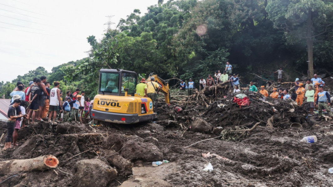 Cel puțin 97 de persoane și-au pierdut viața în Filipine din cauza furtunii tropicale Trami