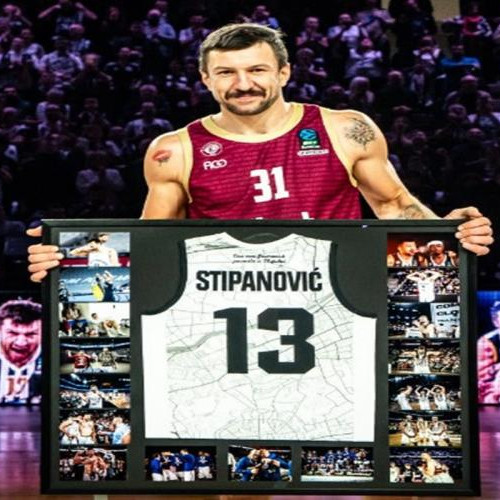 Andrija Stipanovic, ovaționat de fani la întoarcerea pe BT Arena