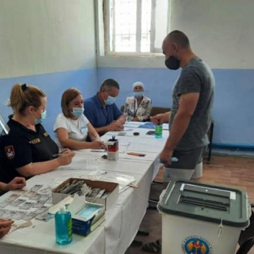 Aproape 7.400 de deținuți au votat la alegerile parlamentare