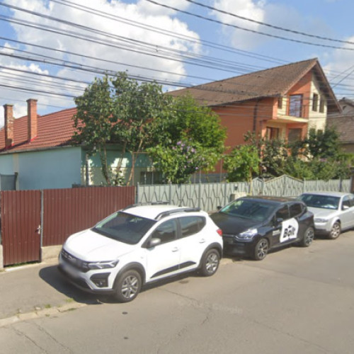 Locuitor din Manastur, Cluj-Napoca, atrage atenția asupra parcărilor ilegale de pe strada Campului
