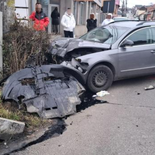 Accident rutier cu trei mașini în Dej