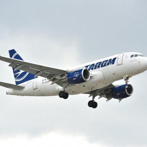 Zboruri TAROM și HiSky redirecționate din cauza vremii