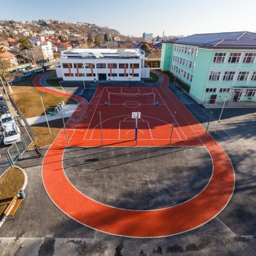 Problemele unei familii din Cluj-Napoca din cauza extinderii liceului &quot;Onisifor Ghibu&quot;