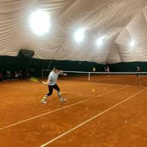 Facultatea de Educație Fizică și Sport de la Universitatea Babeș-Bolyai formează o echipă de tenis studențească