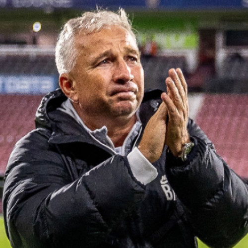 Dan Petrescu, antrenorul CFR Cluj, absent de la meci din cauza problemelor familiale