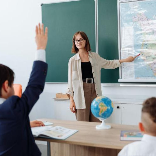 Ministerul Educației anunță posturile disponibile pentru învățământul preuniversitar
