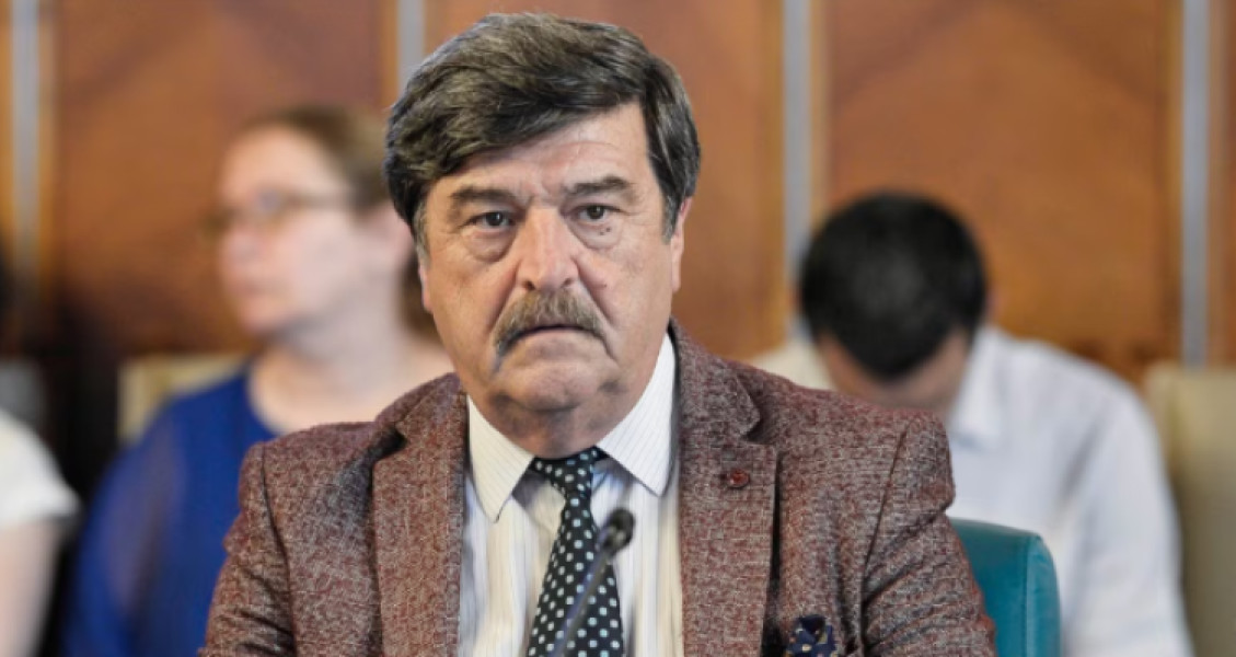 Toni Grebla, președintele Autorității Electorale Permanente, respinge acuzele în fața Parlamentului