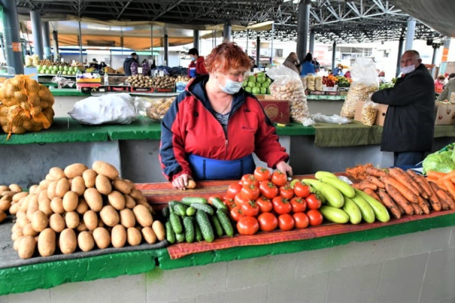 Primăvara a sosit în piețele din Cluj