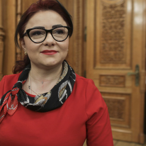 PNL o propune pe Cristina Traila pentru secretar general al Guvernului