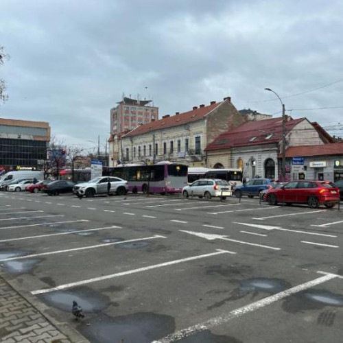 Primăria Cluj-Napoca va moderniza sistemul de control acces și monitorizare video al parcării din Piața Mihai Viteazul