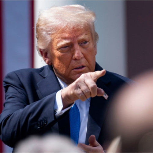 Europa se pregătește pentru negocieri critice cu Donald Trump, în care va fi pusă în joc securitatea, economia și apărerea continentului, potrivit digi24.ro. Oficialii Uniunii Europene se tem că președintele american ar putea exploata cele trei crize pentru a forța acceptarea termenilor impuși de Casa Albă, notează Financial Times.