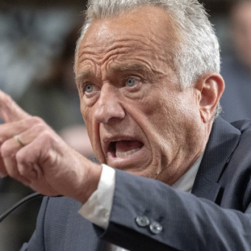 Robert Kennedy Jr. a anunțat concedierea a 17 experți din comitetul consultativ privind vaccinurile