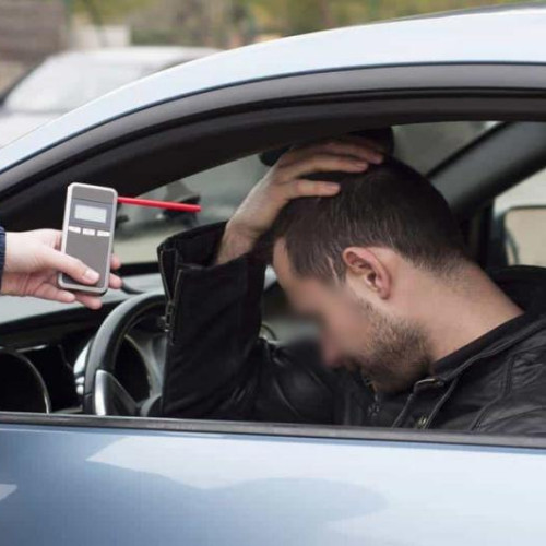 Prins cu alcoolemie record de 2,57% în Cluj! A condus noaptea prin oraș deși era cercetat și pentru violență domestică