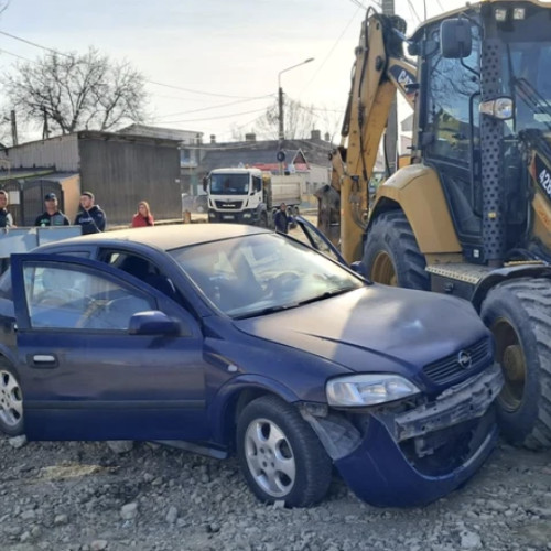 accident rutier în Salicea: pompierii intervino pentru salvare