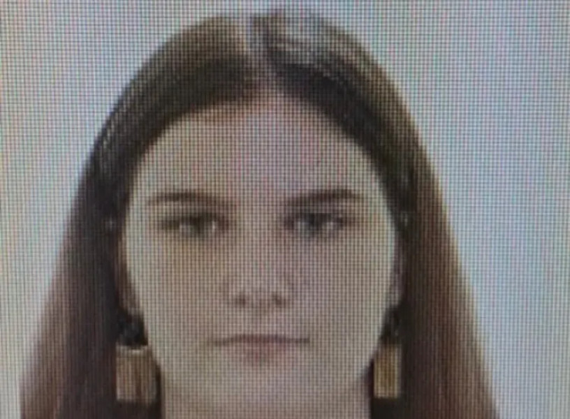 Tânăra de 16 ani din Turda, care a plecat ieri de la liceu și nu s-a mai întors acasă, a fost găsită. Ce spun polițiștii clujeni