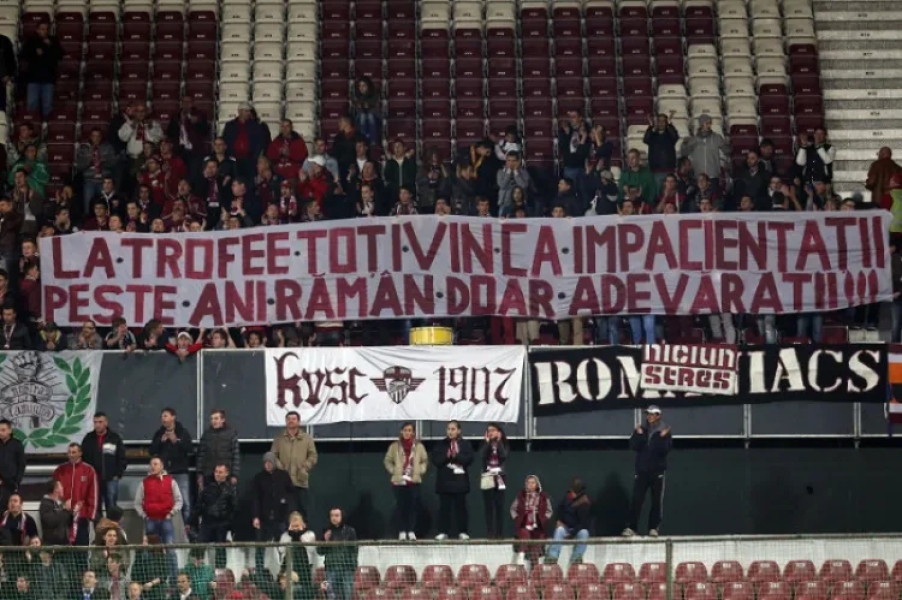 CFR Cluj trece prin momente tensionate! Fanii îi cer demisia lui Andrea Mandorlini: „Avem nevoie de un antrenor, nu de acest monument de incompetență”