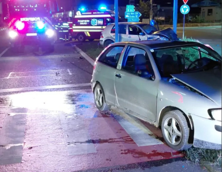 Trei persoane rănite într-un accident pe strada Ștefan cel Mare din Turda