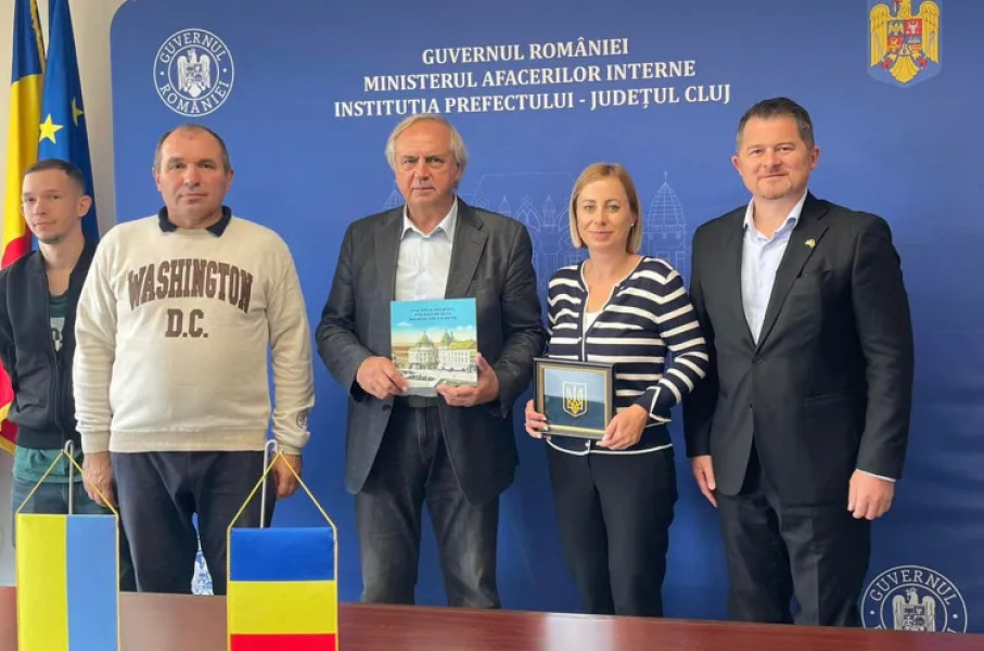 Prefectul Clujului a discutat cu oficiali ucraineni despre sprijinul refugiaților