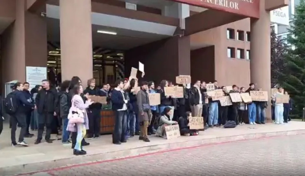 UBB schimbă orarul și spațiile Facultății de matematică pentru a reduce aglomerația studenților