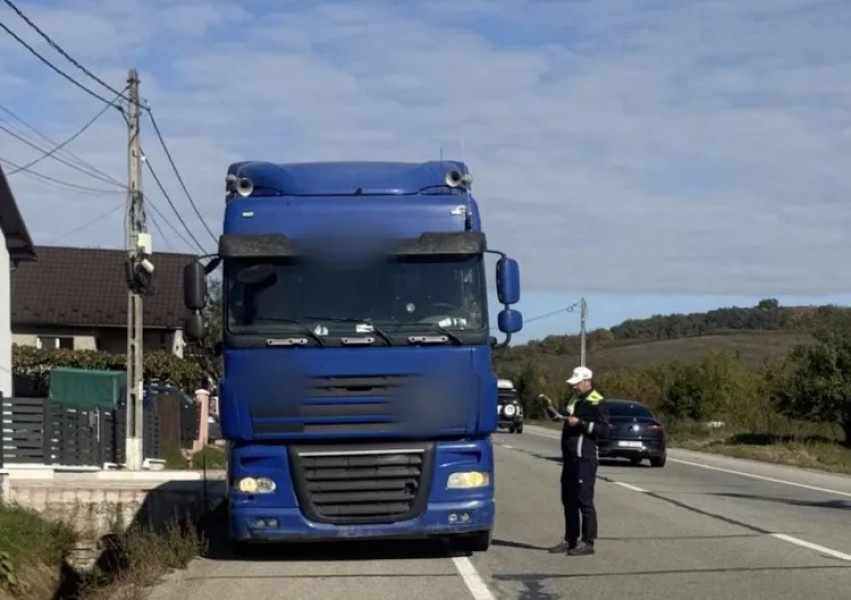 Poliția rutieră din Cluj a aplicat peste 180 de amenzi pentru nerespectarea regulilor de circulație
