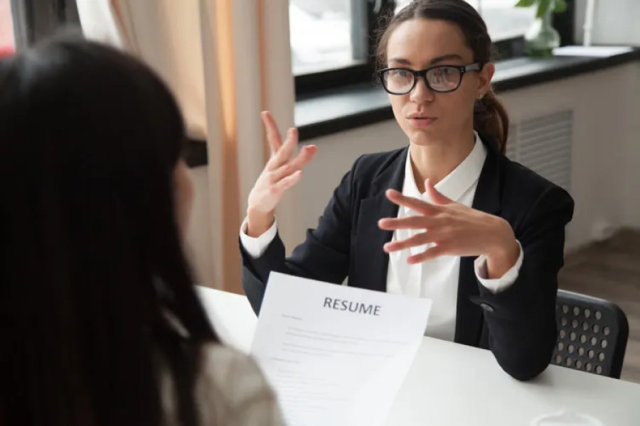 Majoritatea românilor vor să-și schimbe locul de muncă, dar fără un plan clar