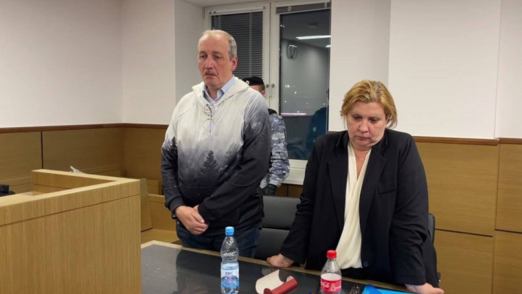 Jurnalistul de la Novaia Gazeta amendat pentru defăimarea armatei rusești