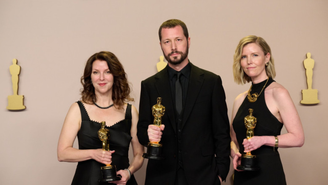 Primul ucrainean castigator al unui Oscar: Regizorul Mstyslav Chernov, emotionat in discursul de acceptare, face un apel la Hollywood sa sprijine cauza ucraineana