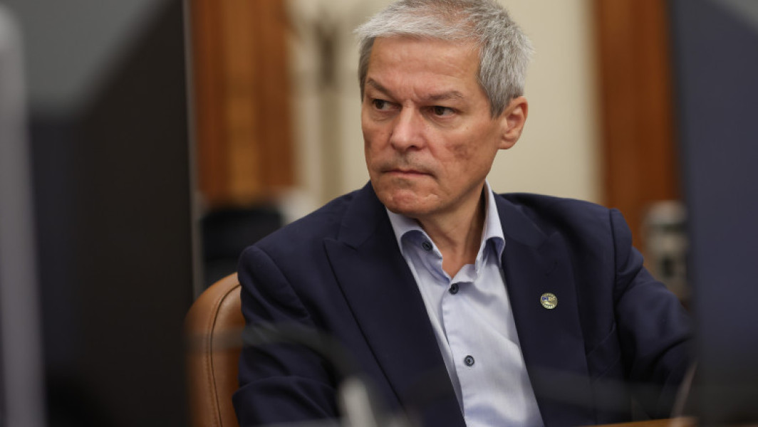 Cioloș depune plângere penală împotriva liderului PSD în cazul Roșia Montană în fața procurorilor