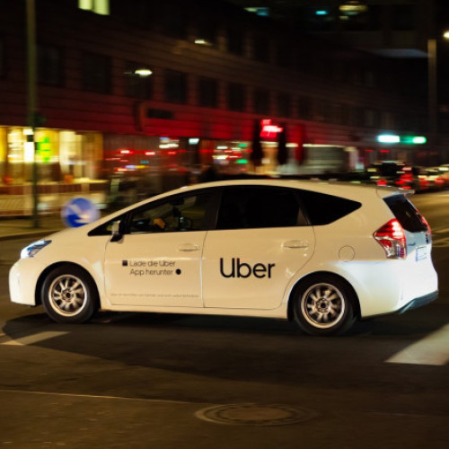 Uber condamnat să plătească taximetriștilor din Australia 164 de milioane euro pentru pierderi